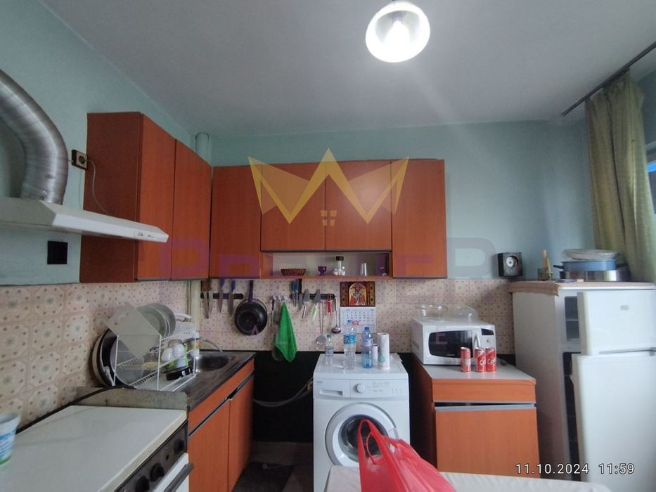 Продава се Четиристаен апартамент в Добрич, Център - 90 кв.м за 945 €/кв.м - Снимка #4