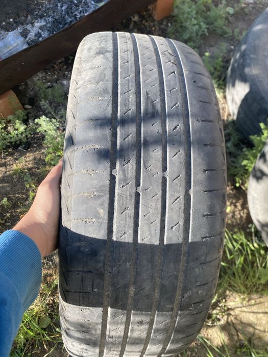 Giti a 225/55R18 98V