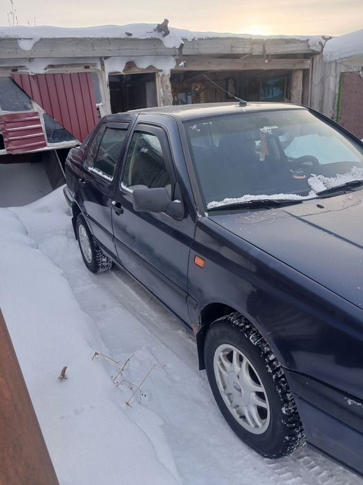 Продам Volkswagen Vento 1992 года