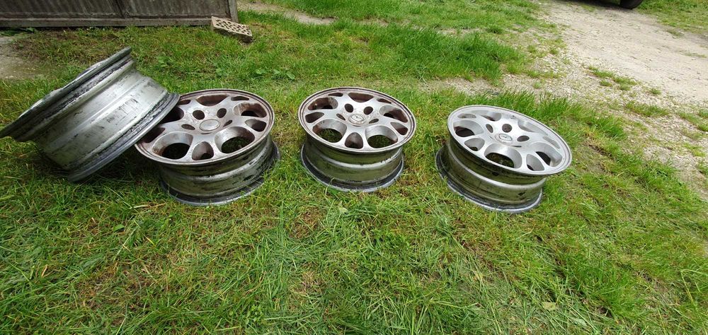 Джанди за Mazda Primacy