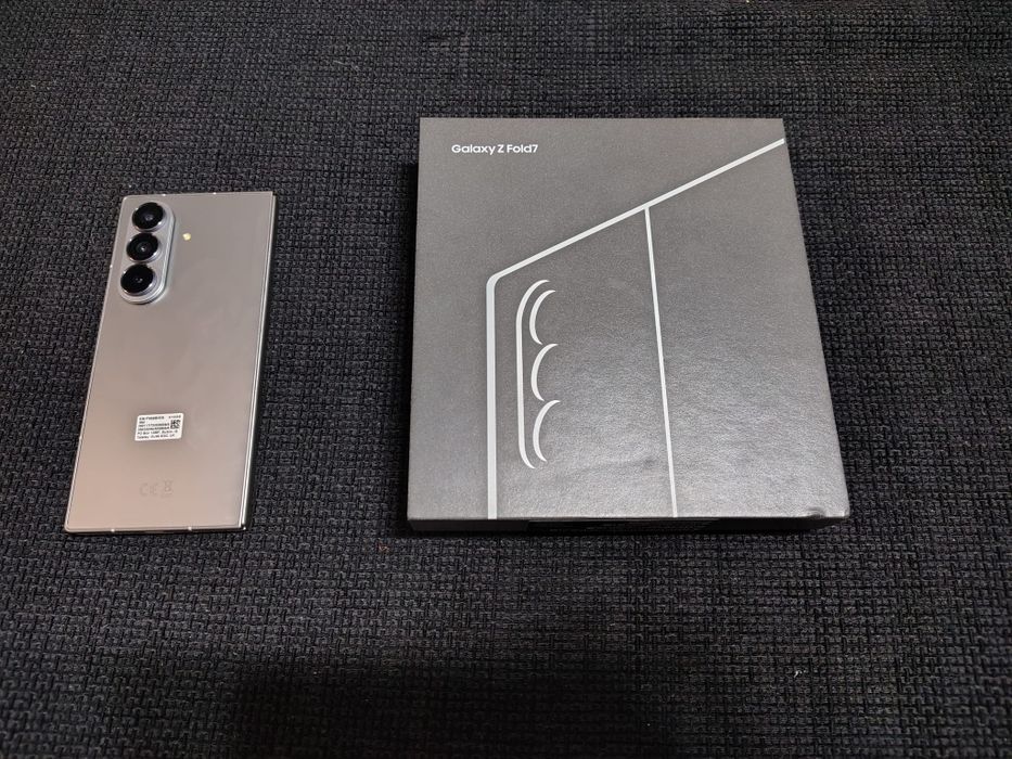 Samsung Galaxy FOLD 7 Silver Shadow 512 GB