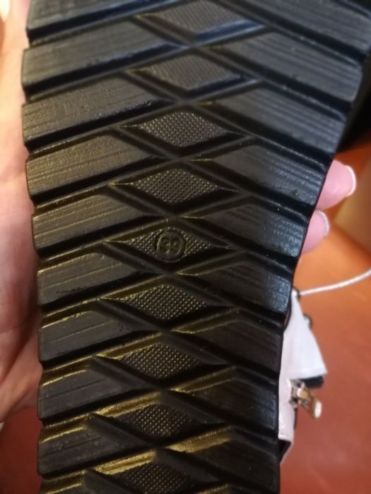 Сандал естествена кожа