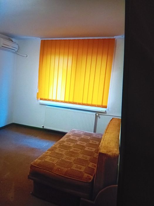 Închiriez garsoniera metrou Dristor 1