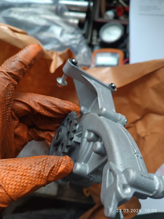 Масленна помпа за Пежо/Ситроен/Опел /Тойота - 1.2 три цилиндъра 82к.с.