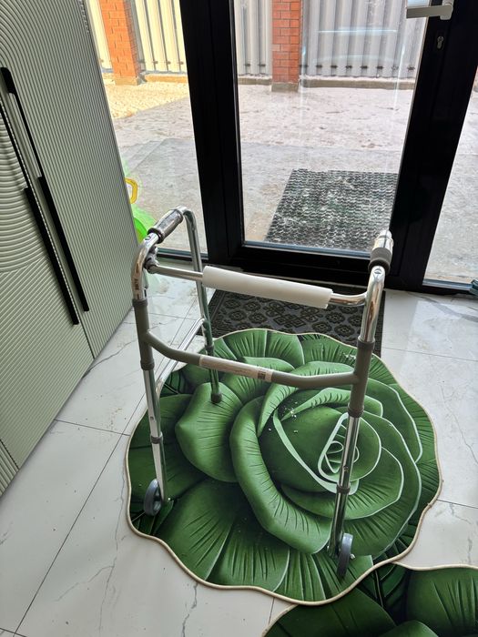 Ходунок складной