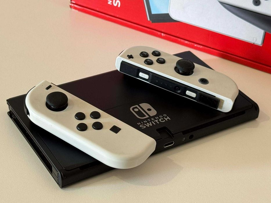Бартер! Nintendo Switch OLED White (Бял)