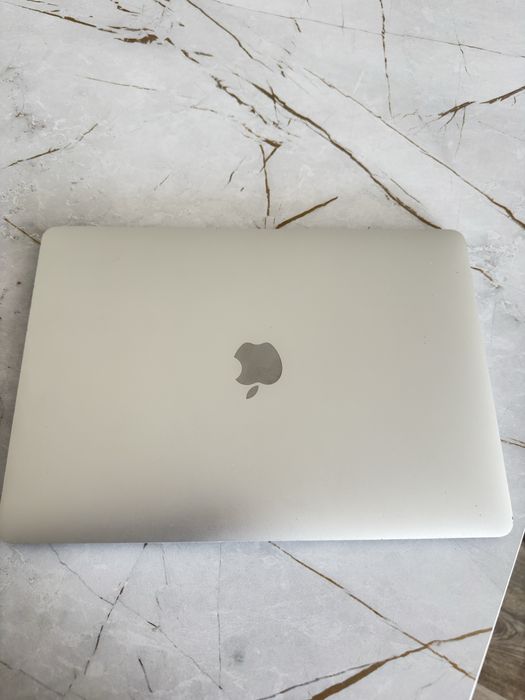 MacBook pro 2017 touch bar