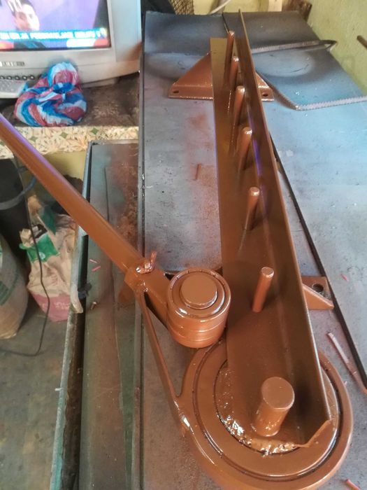 Бигляр за огъване на бигли