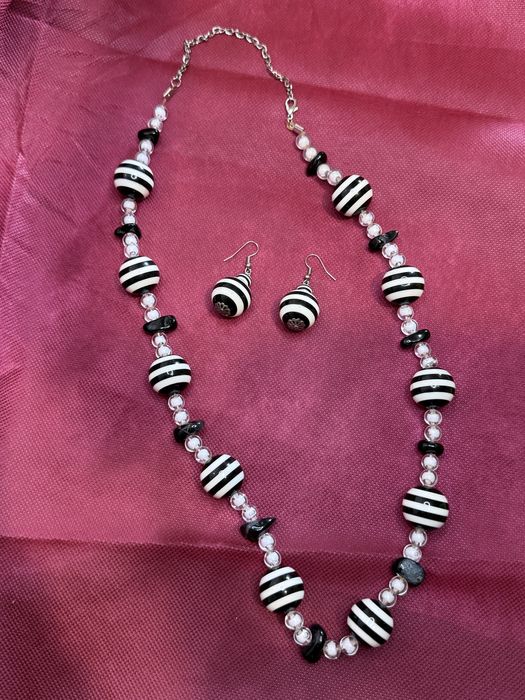 Гердани,гривни и обеци ръчна изработка по избор