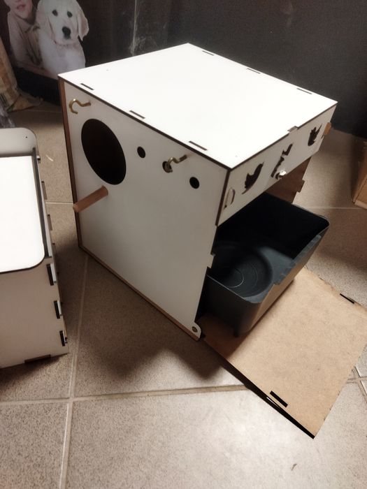 Гнездо,къщичка за корела,вълнист папагал,амадина,птици.Нови!