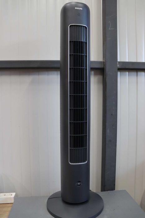 Вентилатор Philips CX5535, 3 скорости, дифузер на аромати, 40W, черен