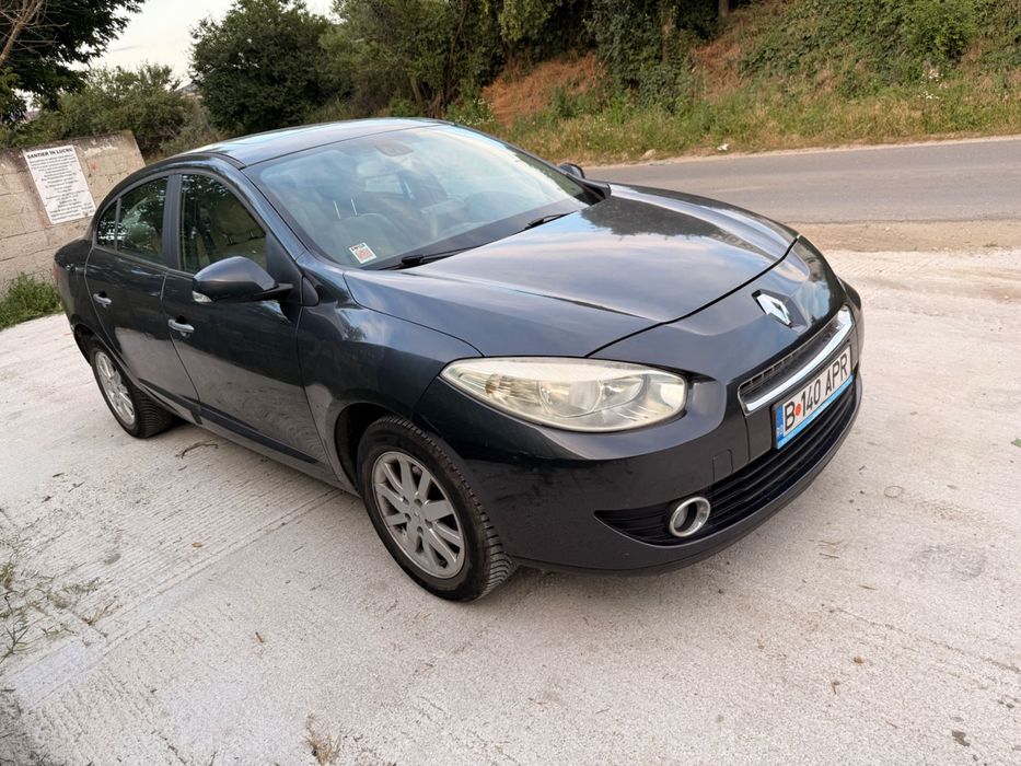 Renault Fluence 1.5 dCi 2010, Navigație Android, 316.869 km – 2.000 €