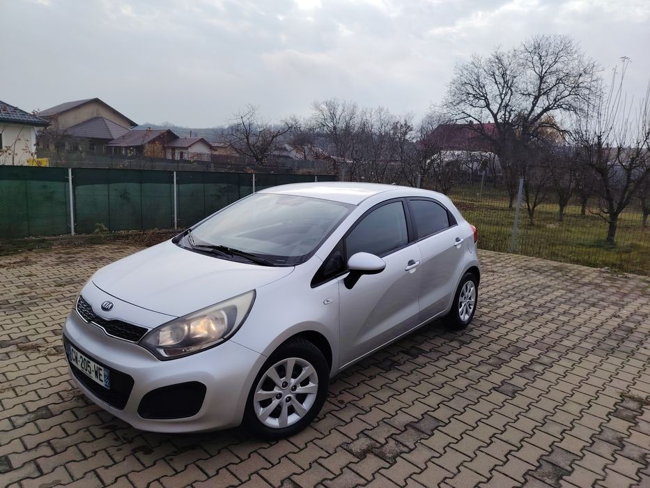 Vând Kia RIO 1.1 crdi an 2014
