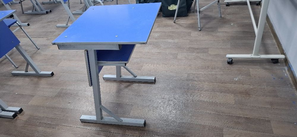 Stol va Stul Ofis va Uquv Markaz uchun