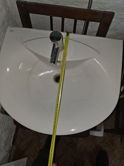 Продам раковину в отличном состоянии.