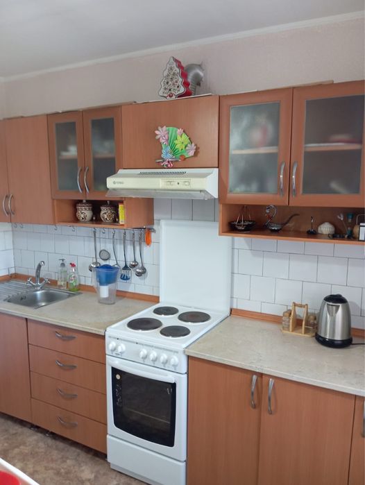 Продам кухню б/у