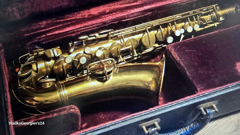 Alto sax Conn USA 1921.