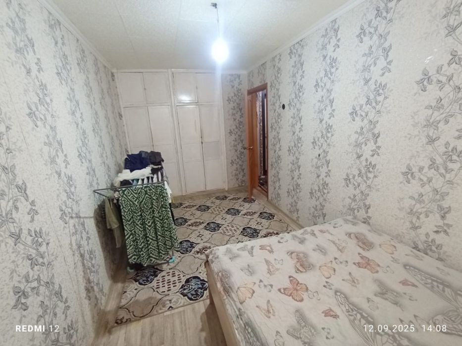 Срочно продам 2х комнатную  квартиру