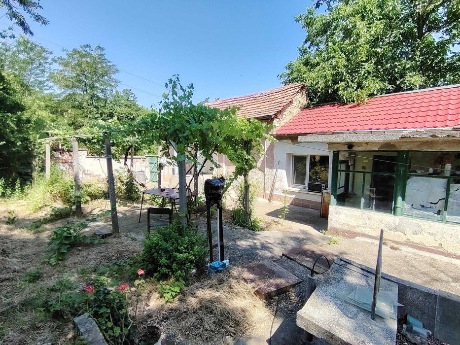 Продава се Къща в с. Каменец, Област Плевен - 154 кв.м за 55 €/кв.м - Снимка #4