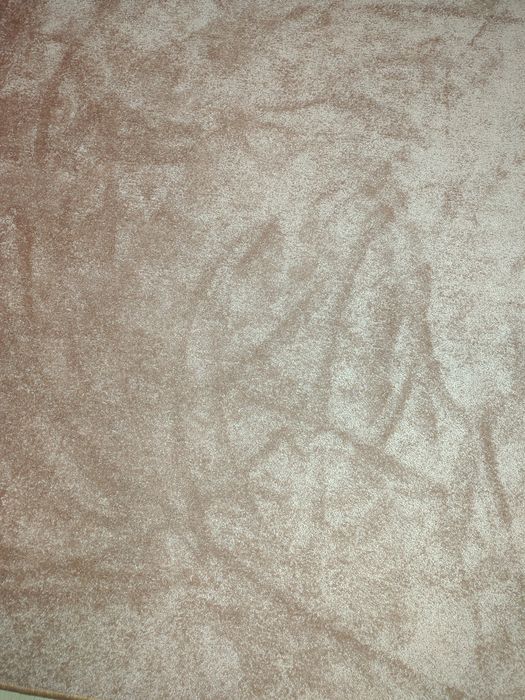 Covor mare, puțin blănos