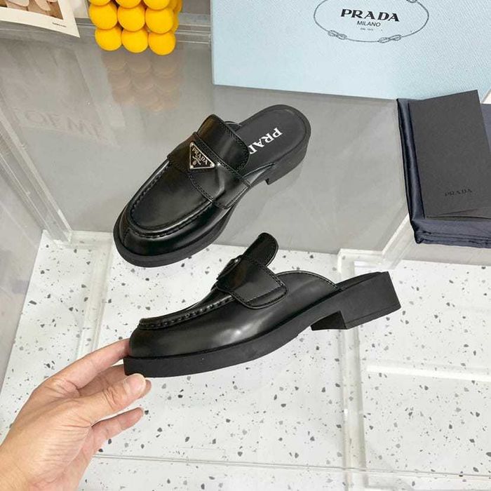 Saboti Prada marimea 39 40