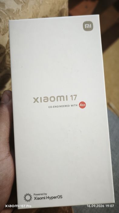 Telefon Xiaomi 17