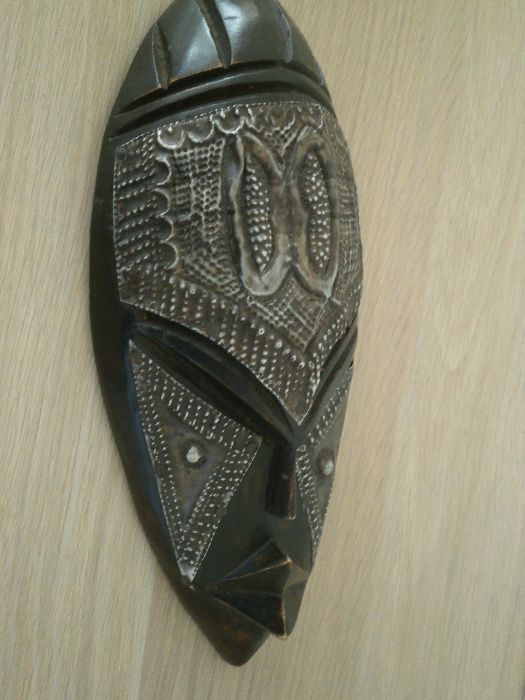 Африканска маска с медни инкрустации-средна-12