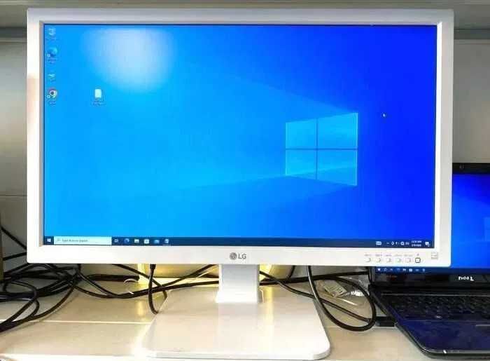 Monitor LED 27" LG Full HD 5ms IPS 1920 x 1080p Grad B Garantie 12Luni