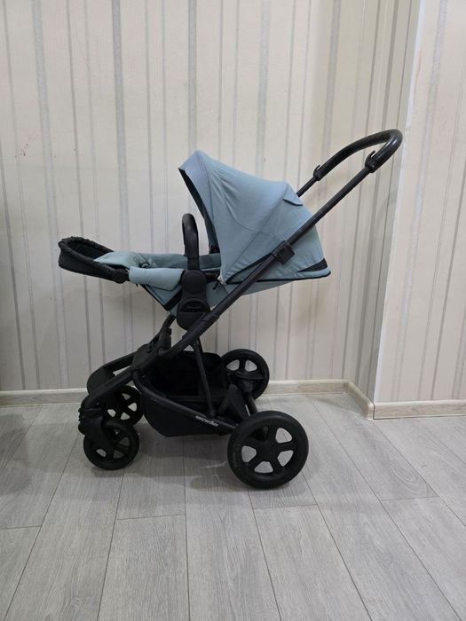 EasyWalker Harvey 2  2в1 детская коляска прогулочная