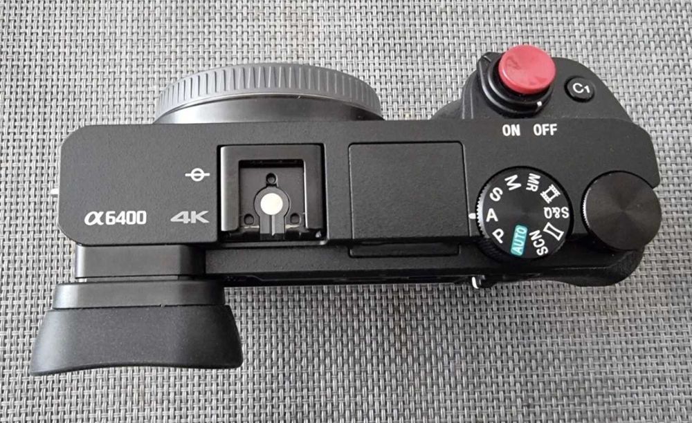Безогледална камера Sony a6400