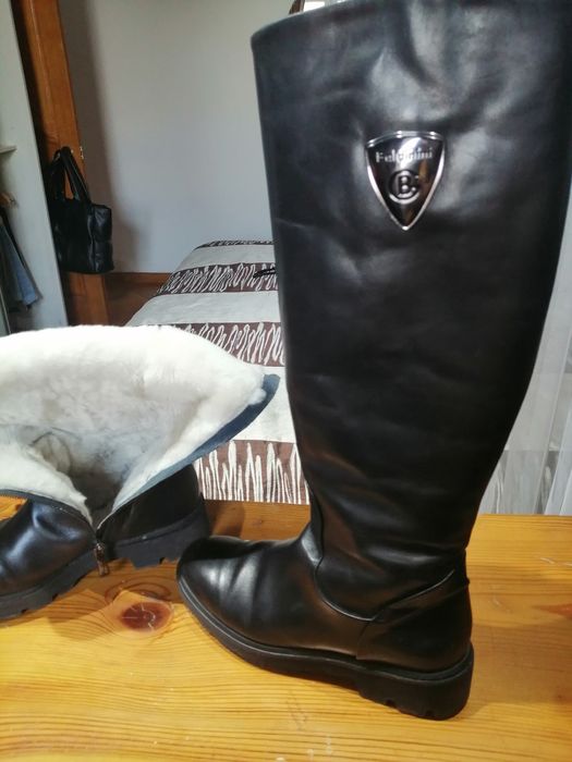 Продам сапоги женские