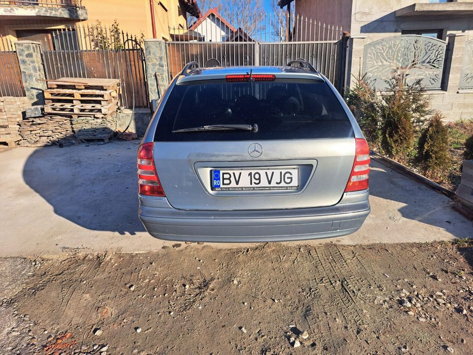 Mercedes C-Class 220