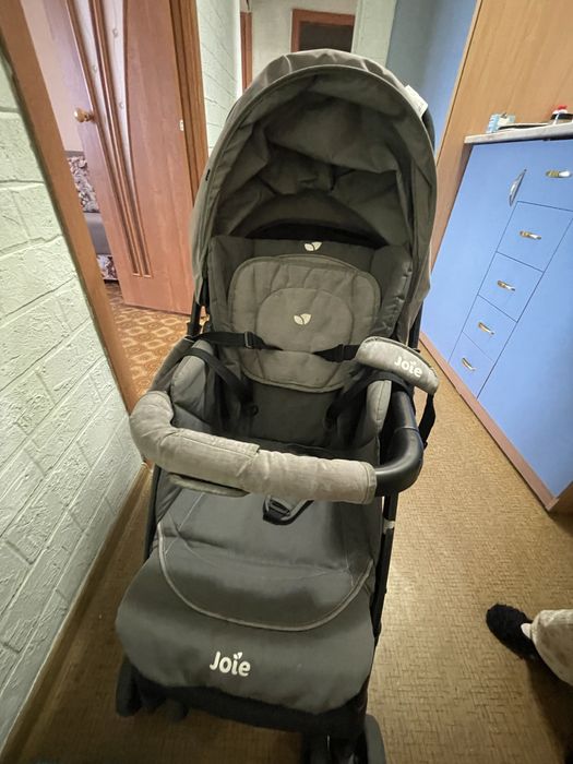 Joie mirus коляска