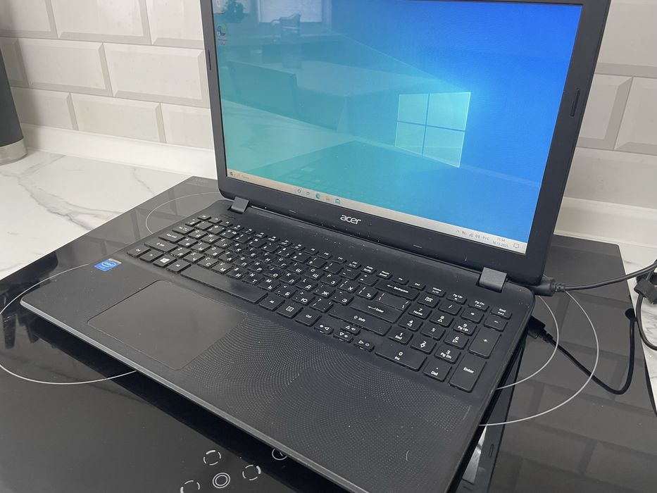 ноутбук Acer рабочий
