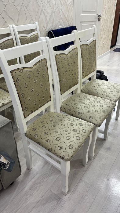 стулья для гостиной