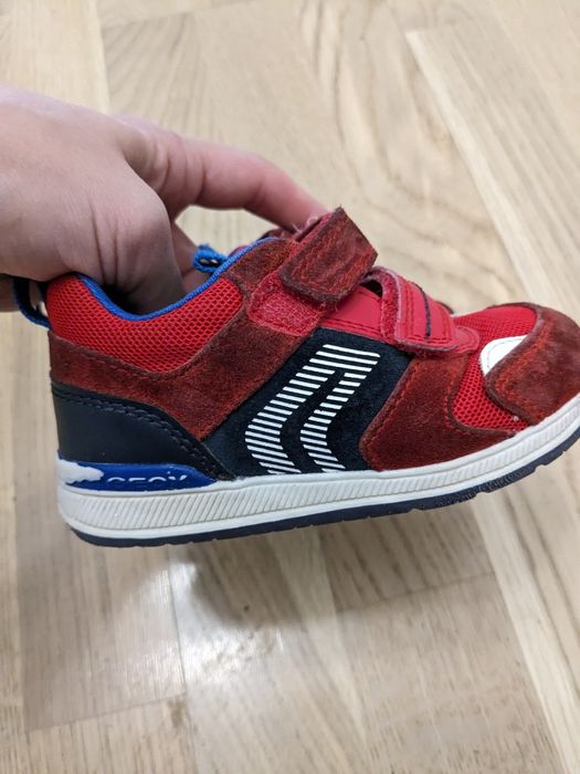 Adidași Geox, nr.23