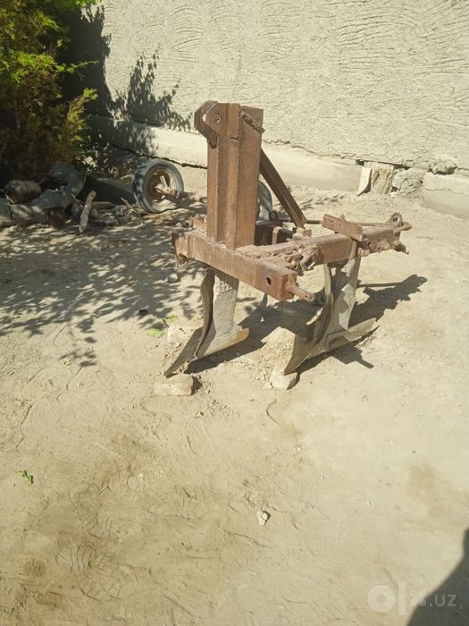 Traktor pulox sotiladi srochna sotiladi