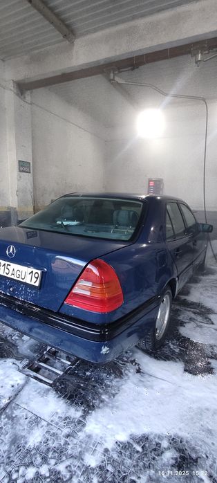 Мерседес сешка 180