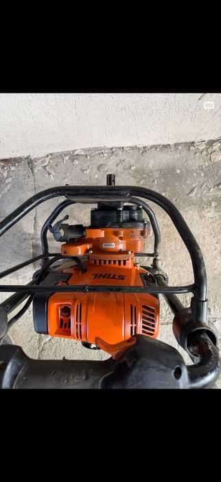 Motoburghiu Stihl BT 131
