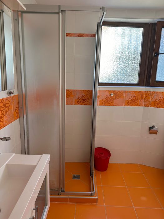 Дава се под наем Тристаен апартамент в Варна, Бриз - 110 кв.м за 700 € - Снимка #7