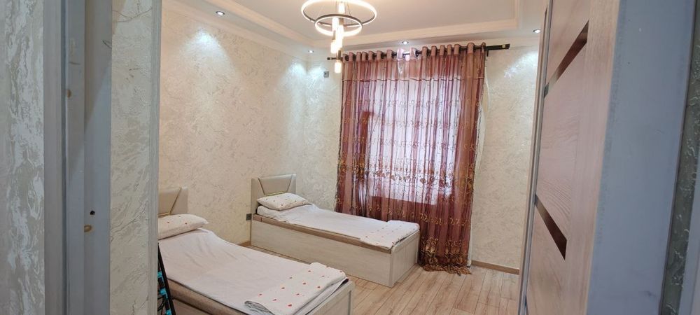 Янги хает Чорток махалласи 4 хона 2 этаж нарсалари билан