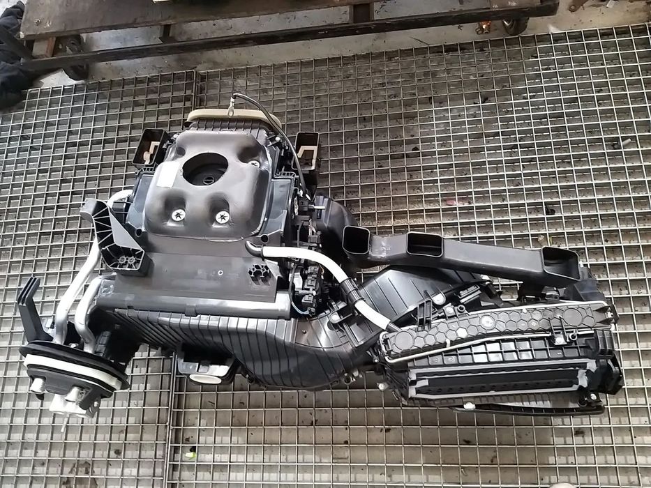 Tulumba aer bord bmw x3 g01