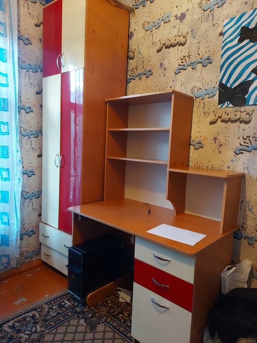 Продается Шкаф и Компьютерный стол