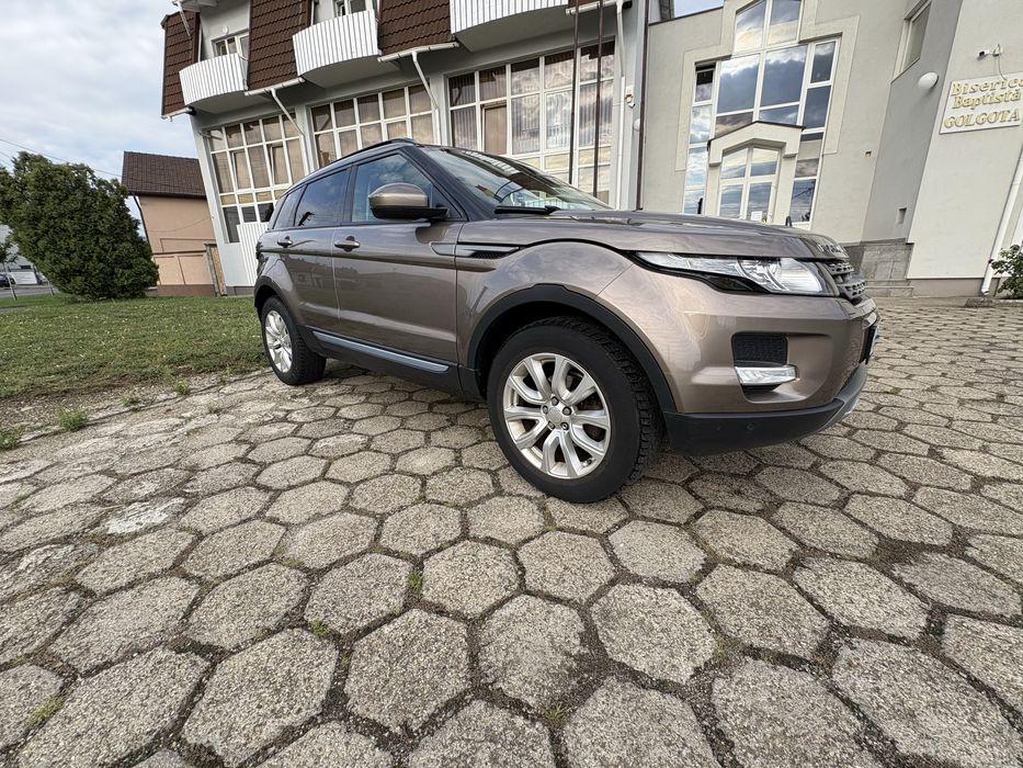 Range Rover Evoque 2.2  190 Cp 2015 (sau schimb cu Mercedes ML 250)