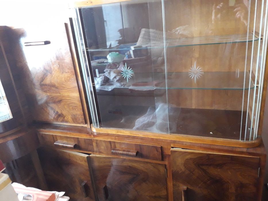 Мебели - бюфет по поръчка