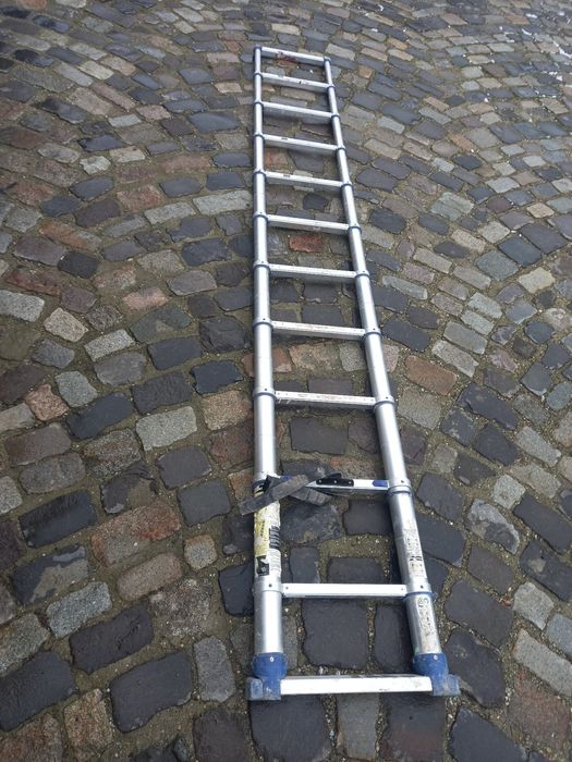 Scara aluminiu telescopica