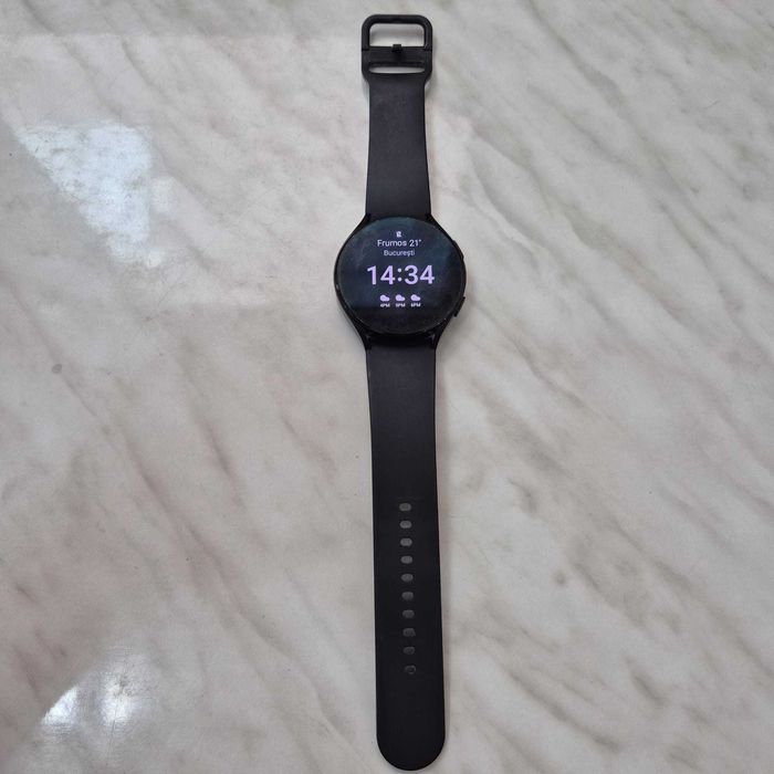 Samsung Galaxy Watch4, 40mm, BT BLACK Zeus Amanet Rahova 28018