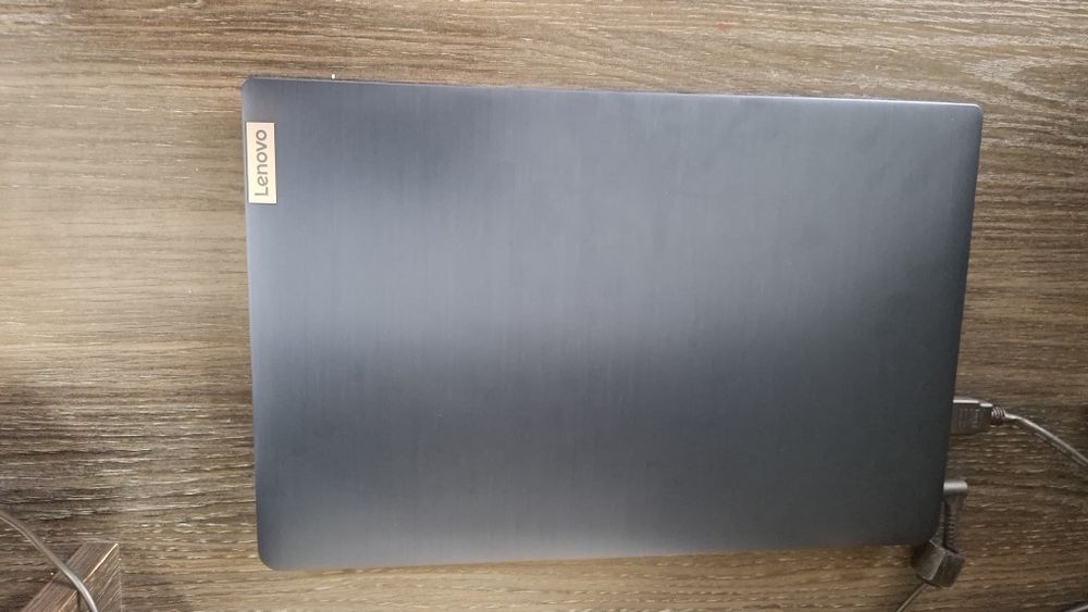 Noutbuk Lenovo core i5