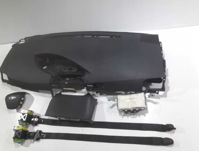 Toyota Corolla e16  Verso kit airbag volan pasager plansa bord centuri