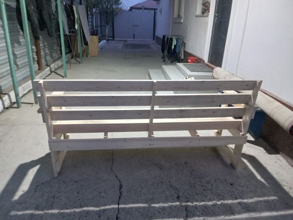 Садовый скамейка